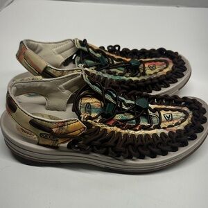 Keen Uneek Sandals x Garcia Bungee Slip On Shoe Banyon Tree Brown Womens Size 7
